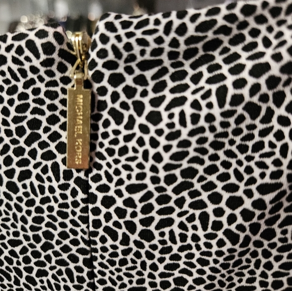 Mk dress - Picture 2 of 3